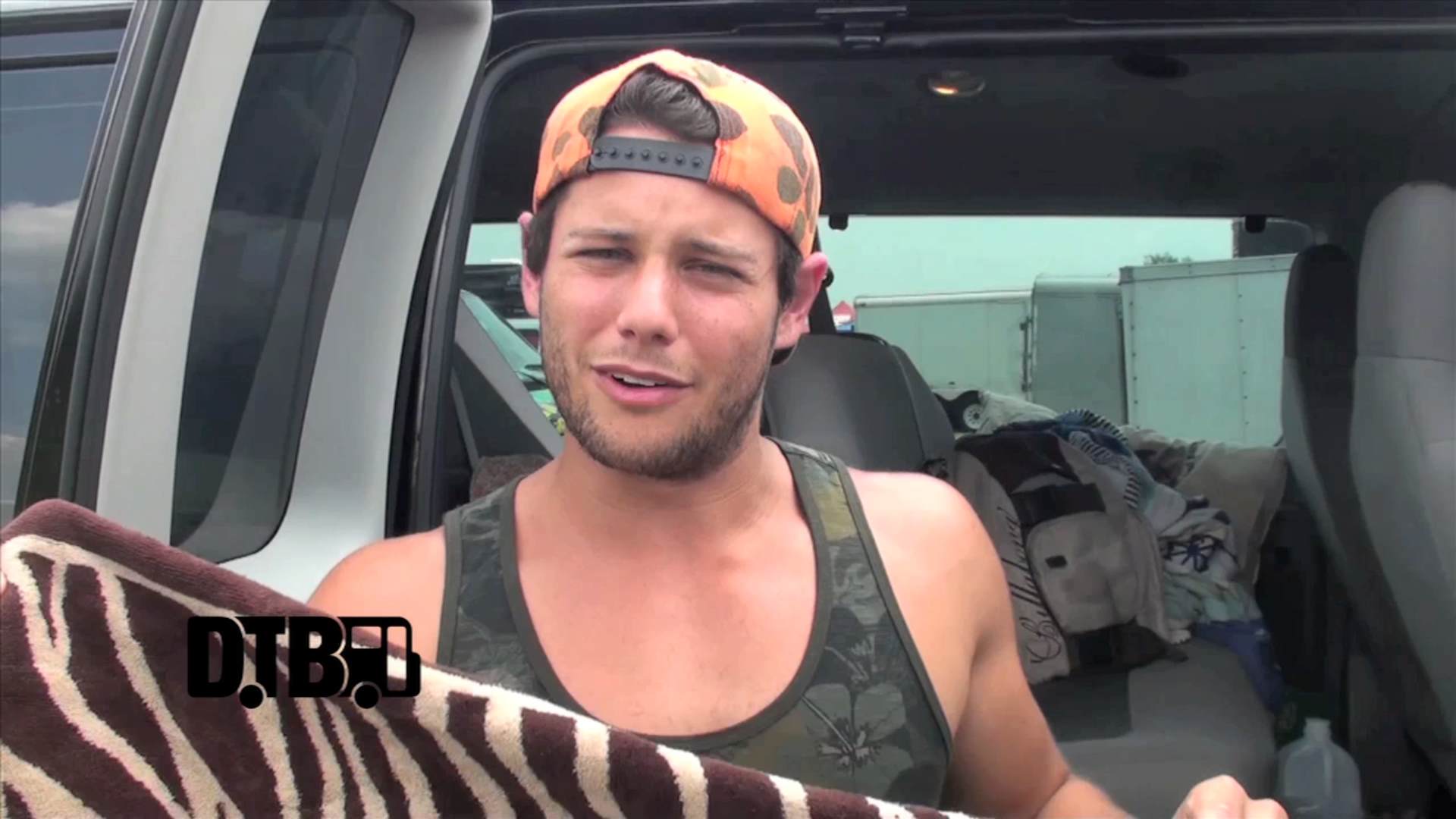 Mighty Mongo – BUS INVADERS Ep. 508 [VIDEO]