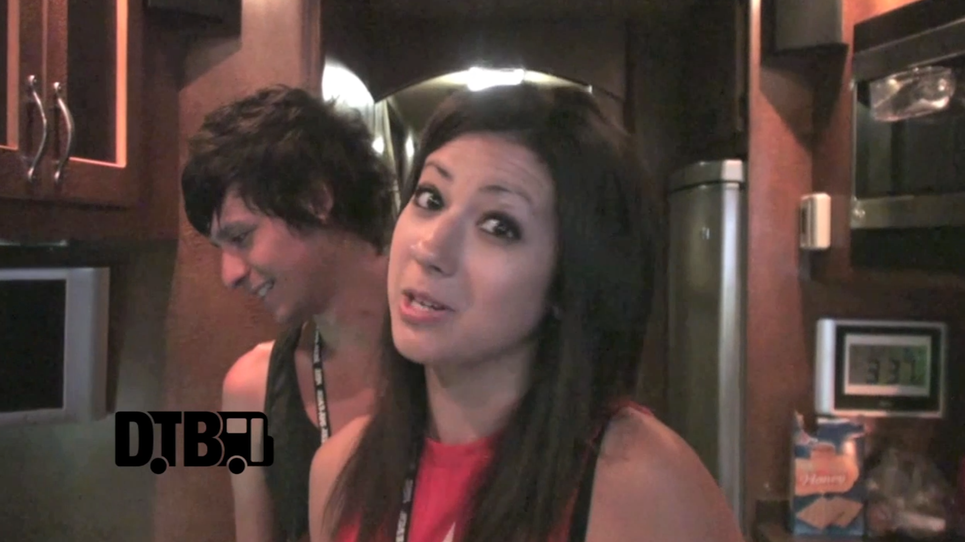 The Summer Set – BUS INVADERS Ep. 496 [VIDEO]