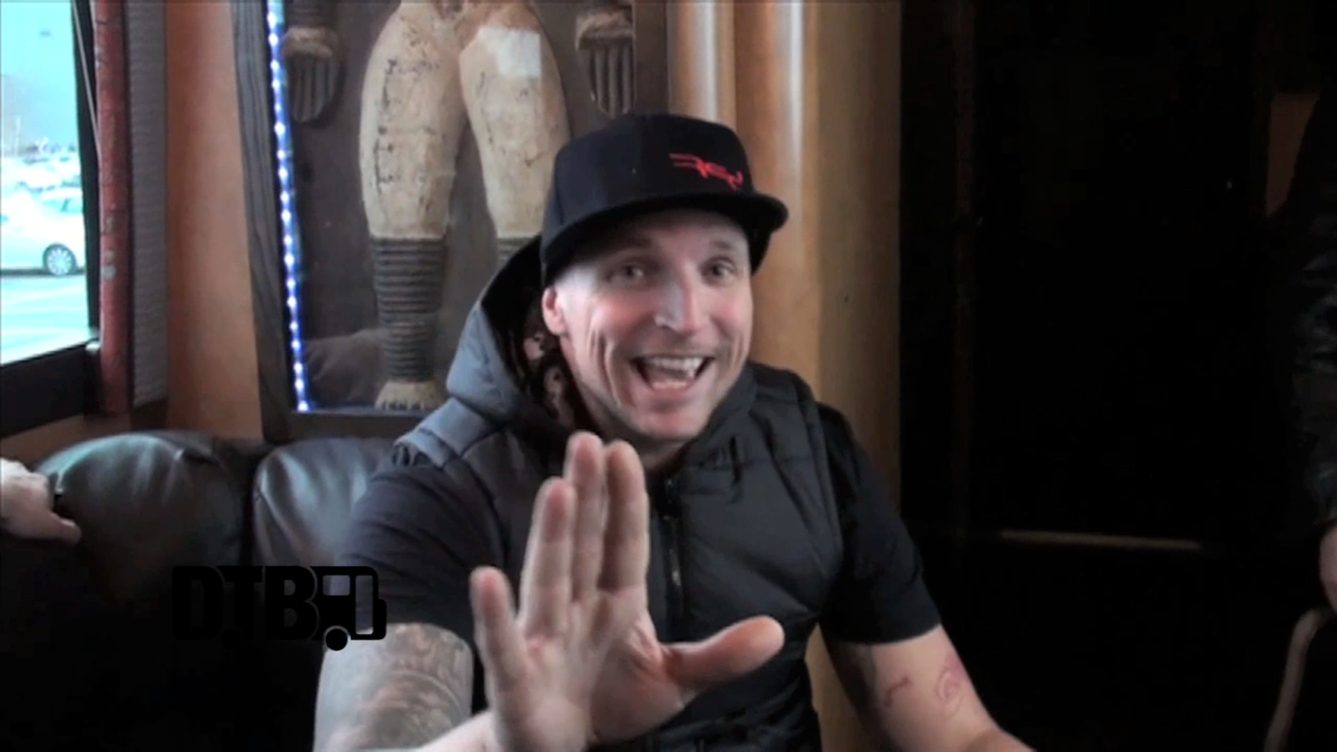 RED – TOUR TIPS [VIDEO]