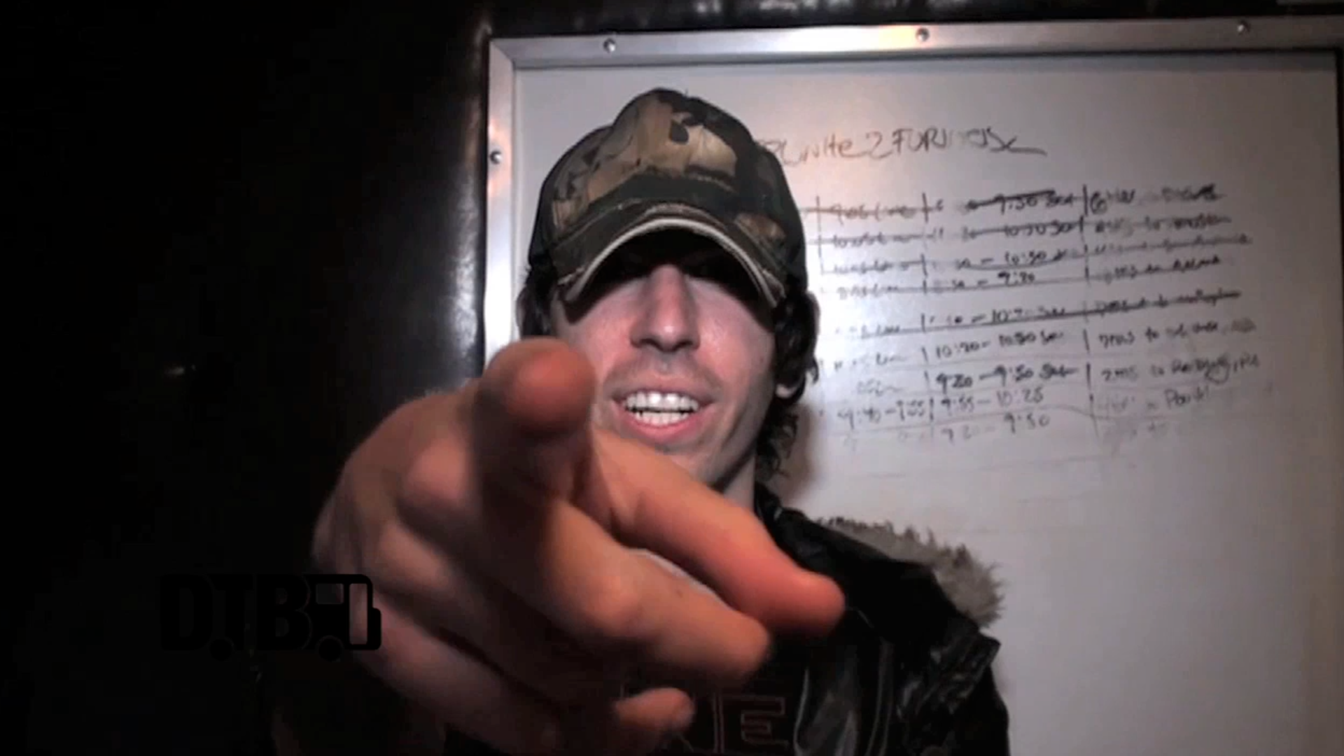 Deuce – CRAZY TOUR STORIES [VIDEO]