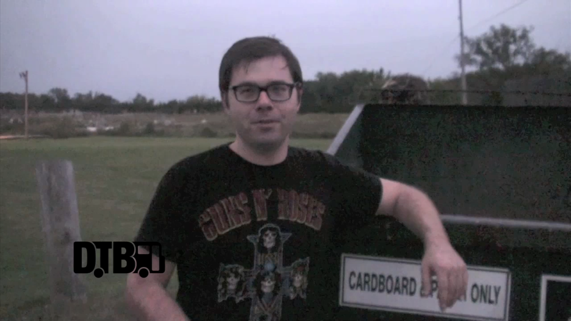 The Pink Spiders – CRAZY TOUR STORIES [VIDEO]