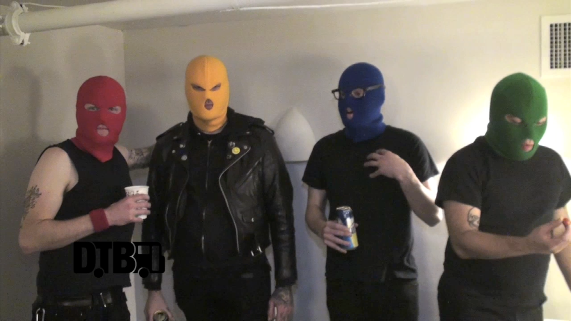 Masked Intruder – CRAZY TOUR STORIES [VIDEO]