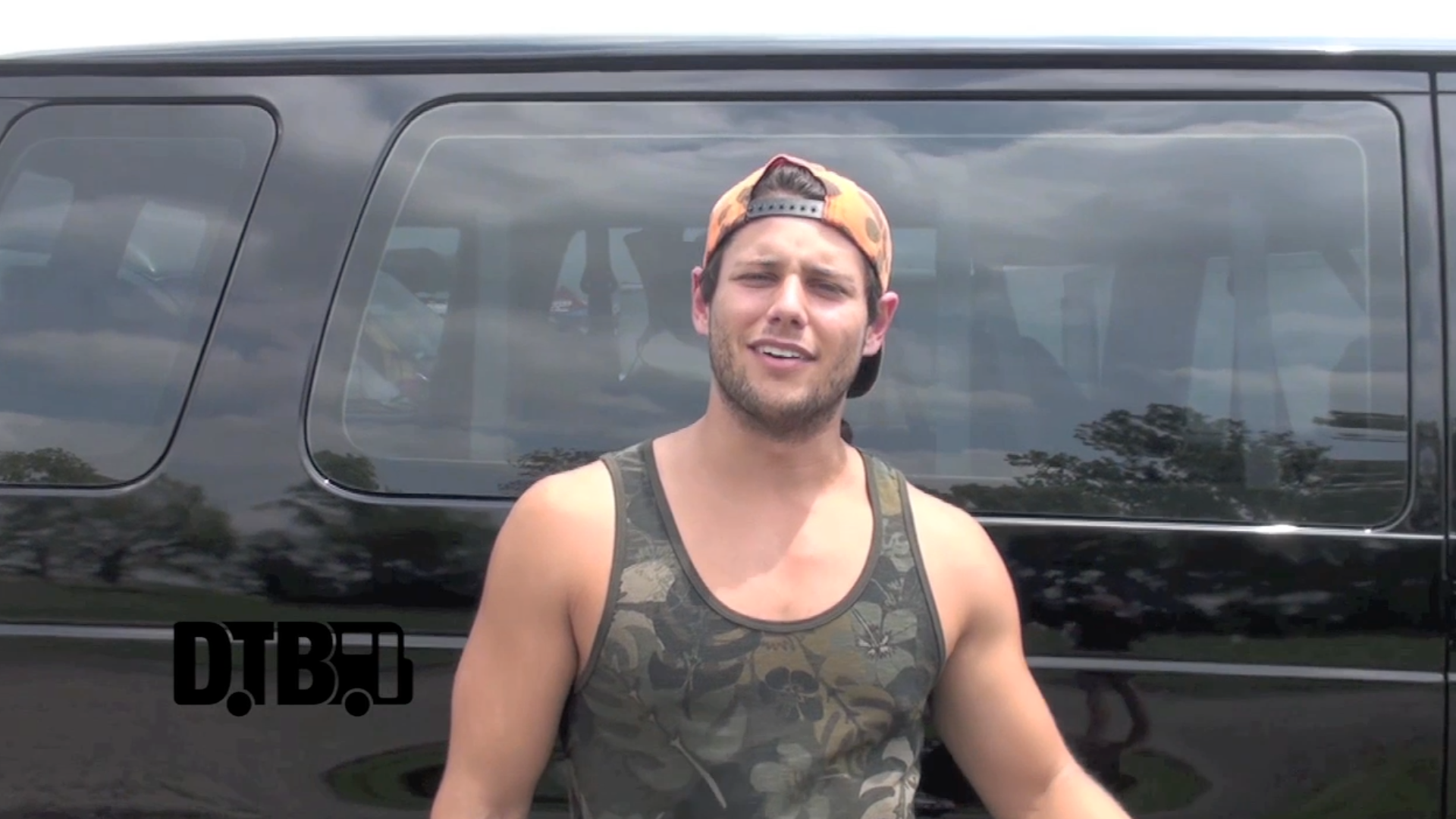 Mighty Mongo – CRAZY TOUR STORIES [VIDEO]