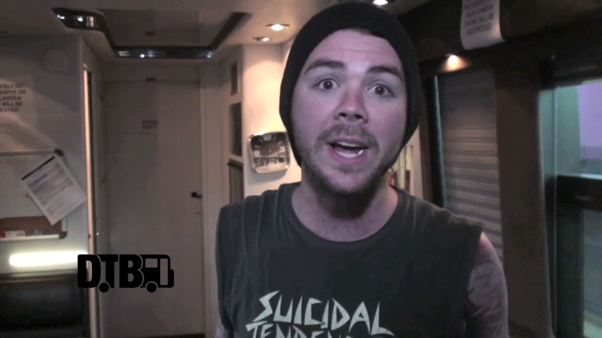 Saliva – BUS INVADERS Ep. 607 [VIDEO]