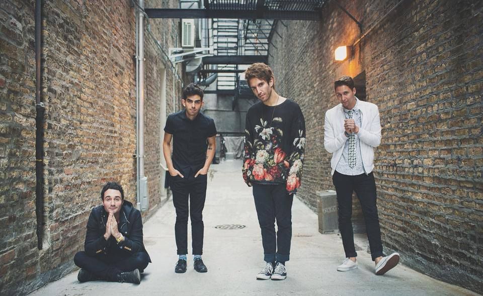 Smallpools Announce “Lovetap! Tour”