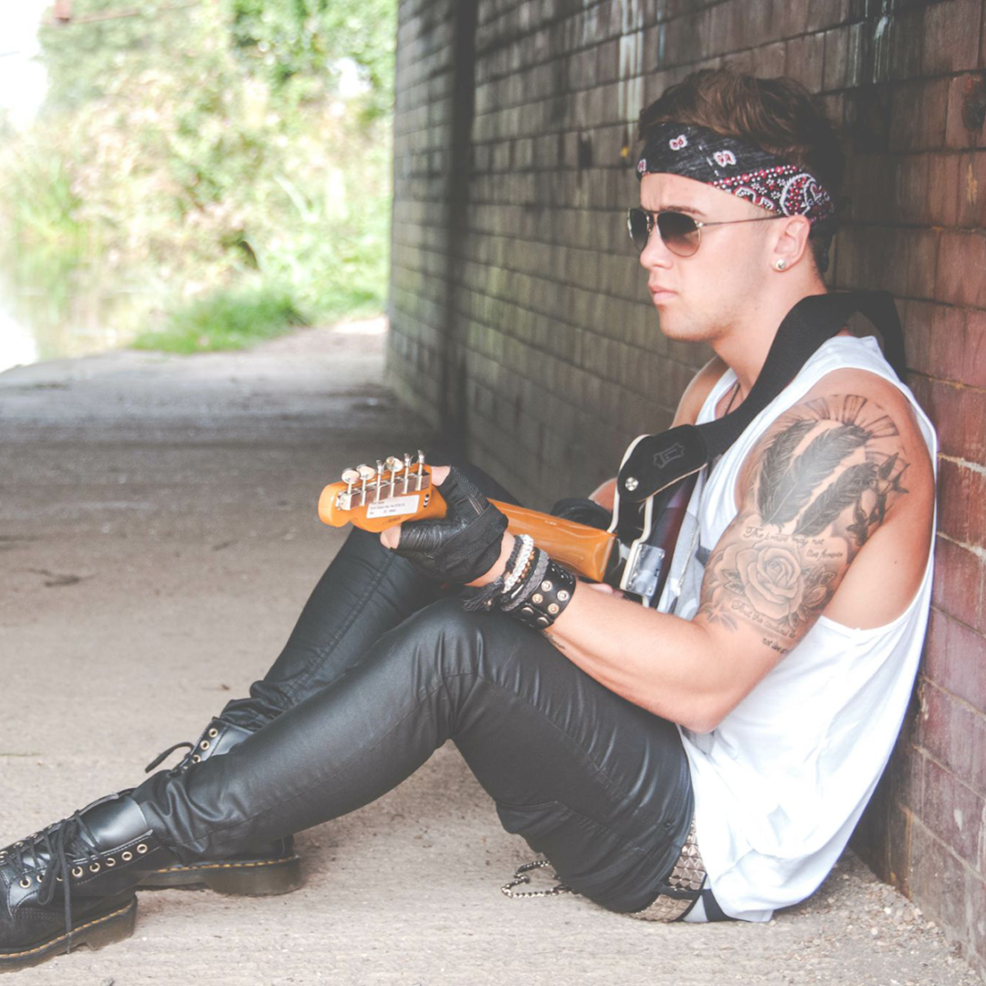 Sam Callahan Announces Fall UK Tour