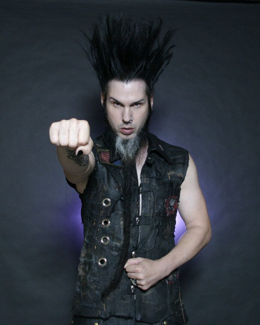 Wayne Static Announces Co-Headline European Tour With Drowning Pool