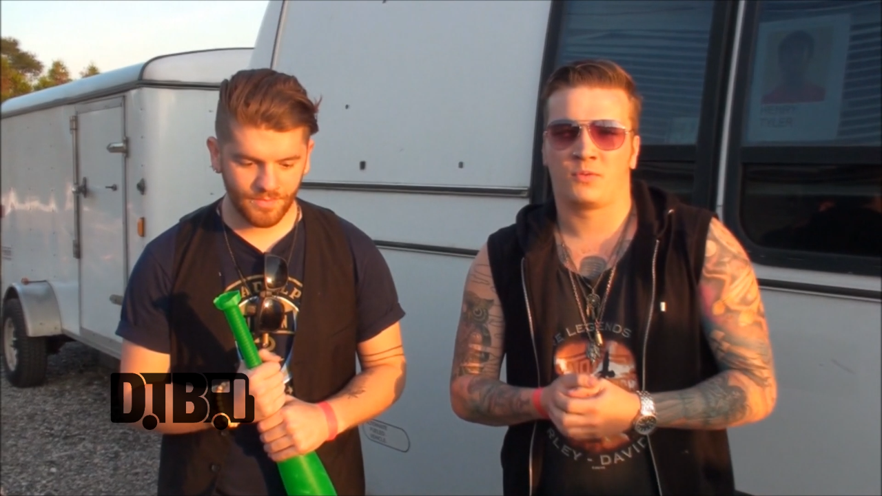 Chasing Safety – CRAZY TOUR STORIES [VIDEO]