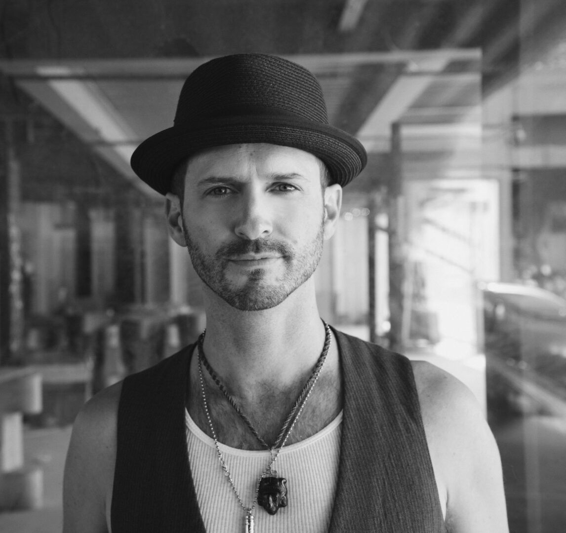 Tony Lucca Announces “Paint A Picture Tour”