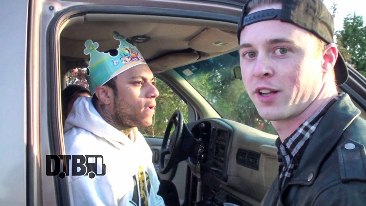 Like Monroe – BUS INVADERS Ep. 826 [VIDEO]