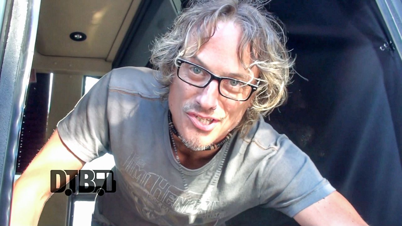 Fuel / Brett Scallions – BUS INVADERS Ep. 843 [VIDEO]