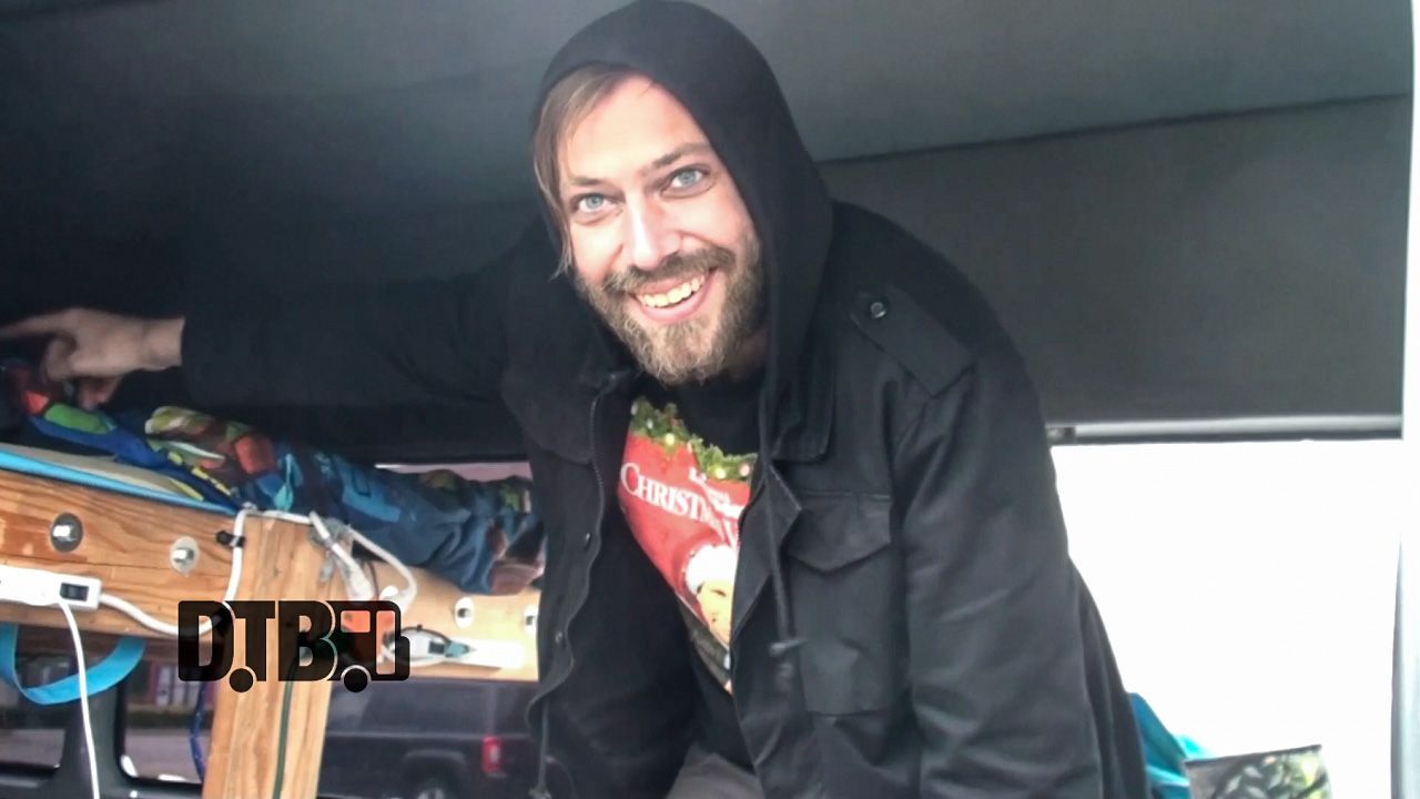 Dead Horse Trauma – BUS INVADERS Ep. 847 [VIDEO]