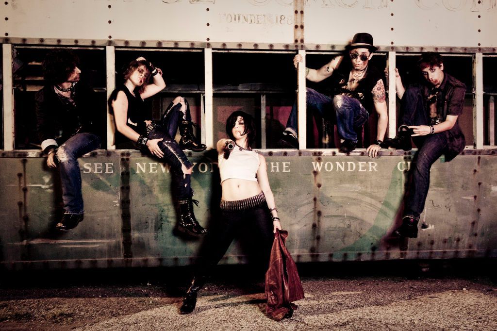 Midnight Mob – CRAZY TOUR STORIES
