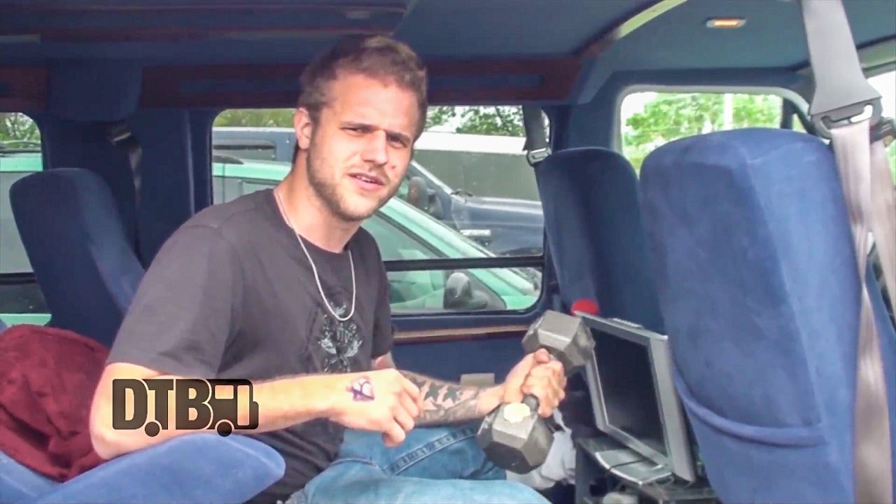 Seneca – BUS INVADERS (The Lost Episodes) Ep. 123 [VIDEO]