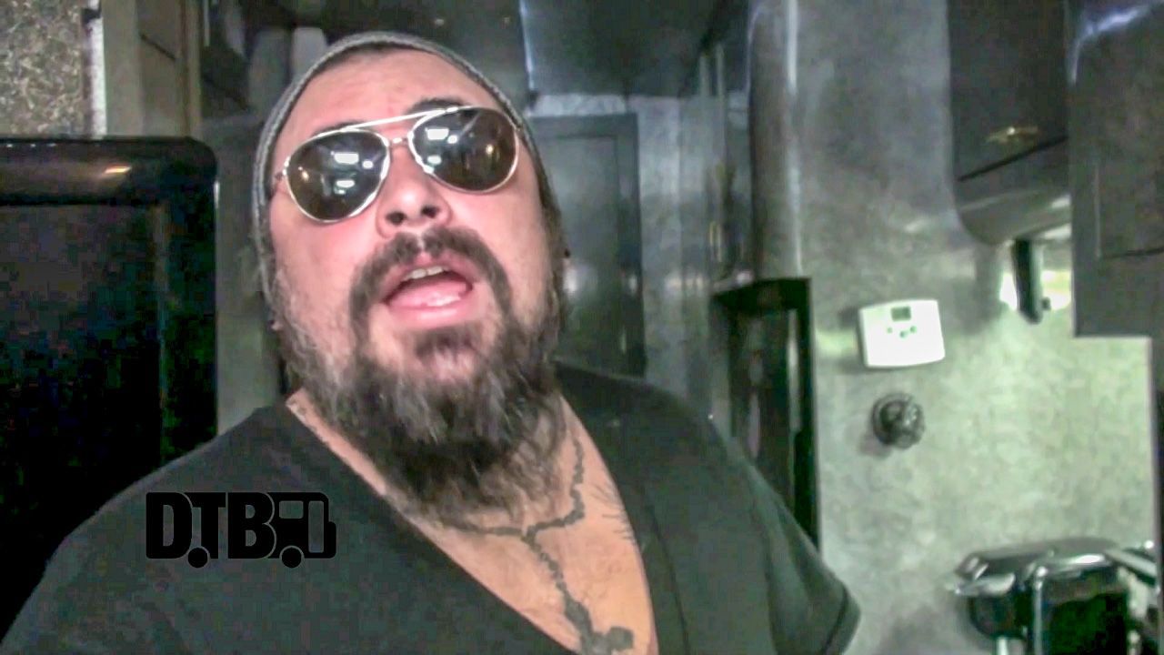Seventh Day Slumber – BUS INVADERS Ep. 924 [VIDEO]