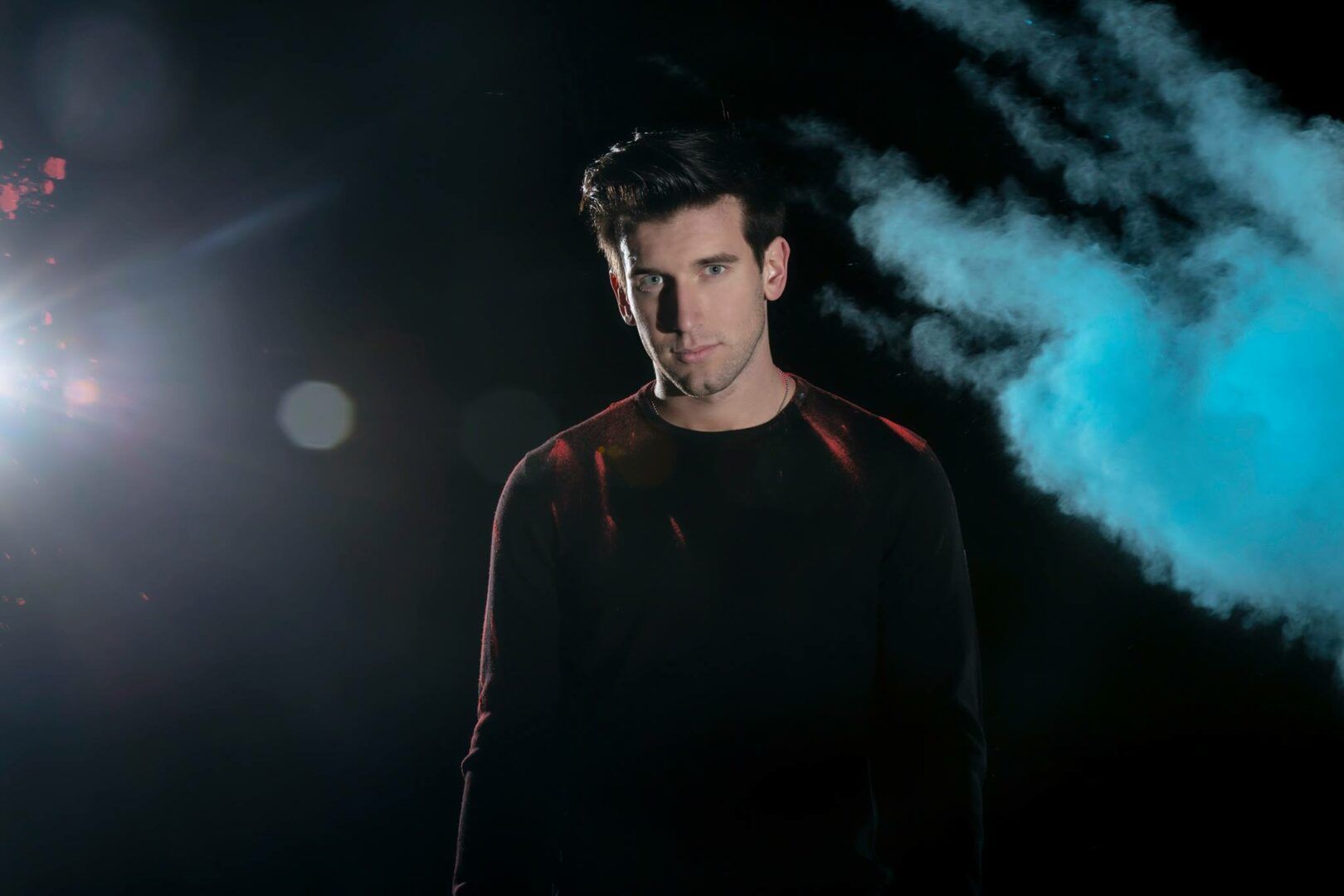 Max Frost Announces the U.S. “Intoxication Tour”