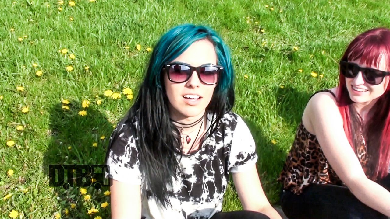 Doll Skin – TOUR PRANKS Ep. 174 [VIDEO]