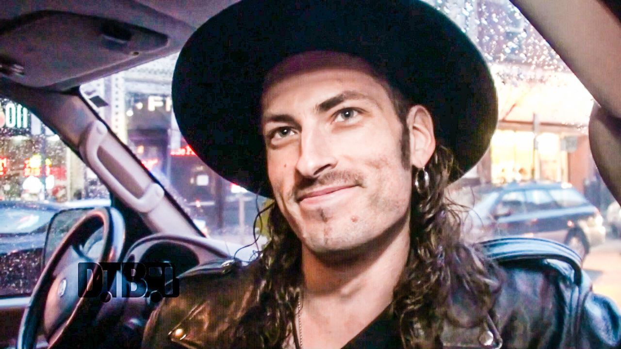 The Last Vegas – BUS INVADERS Ep. 1008 [VIDEO]