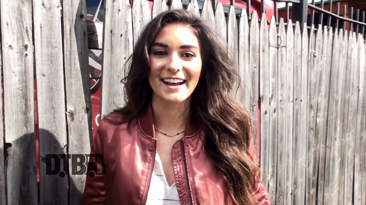 Elena Coats – TOUR TIPS (Top 5) Ep. 600 [VIDEO]