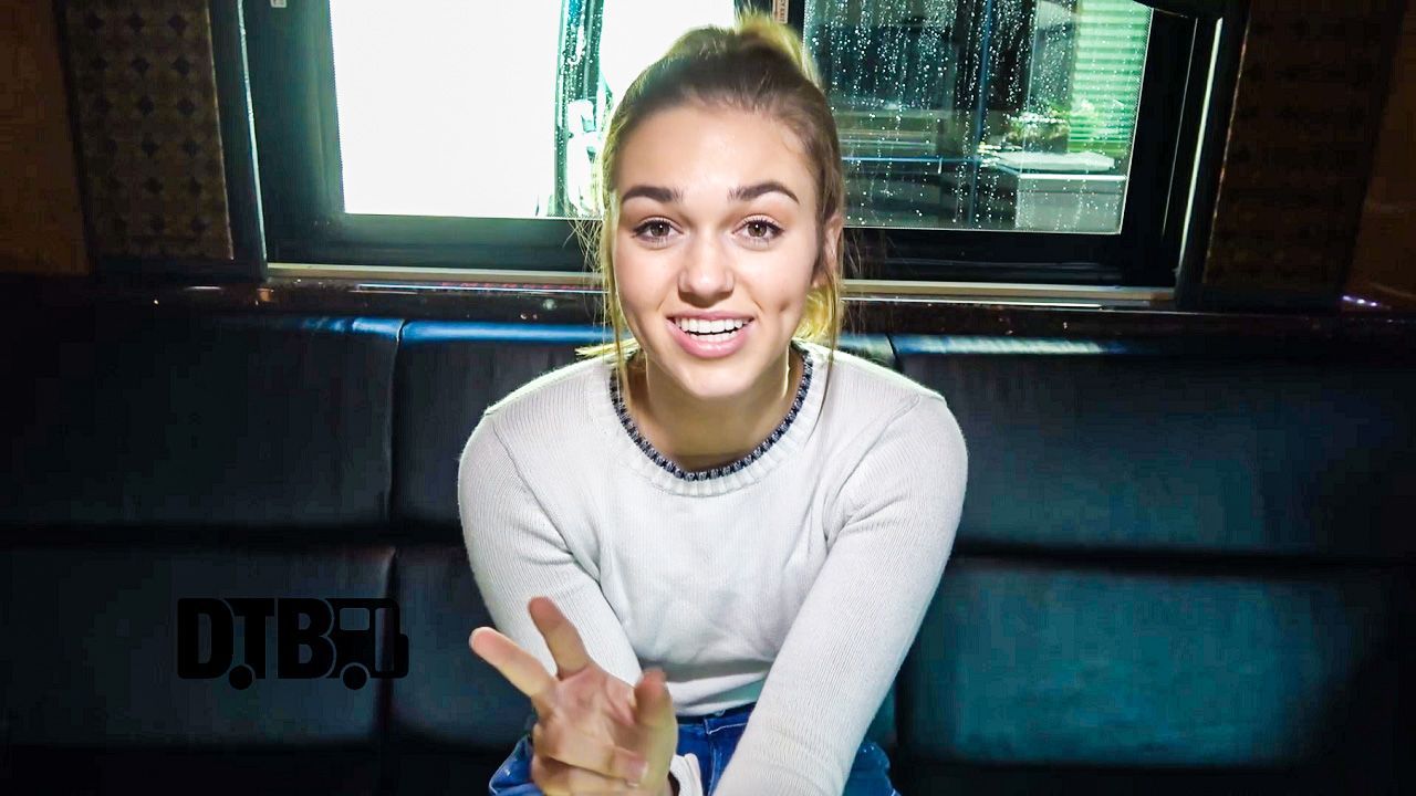 Sadie Robertson (from Duck Dynasty) – TOUR TIPS (Top 5) Ep. 642 [VIDEO]