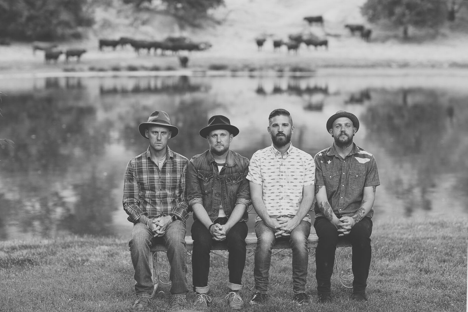 Lonely Avenue – DREAM TOUR