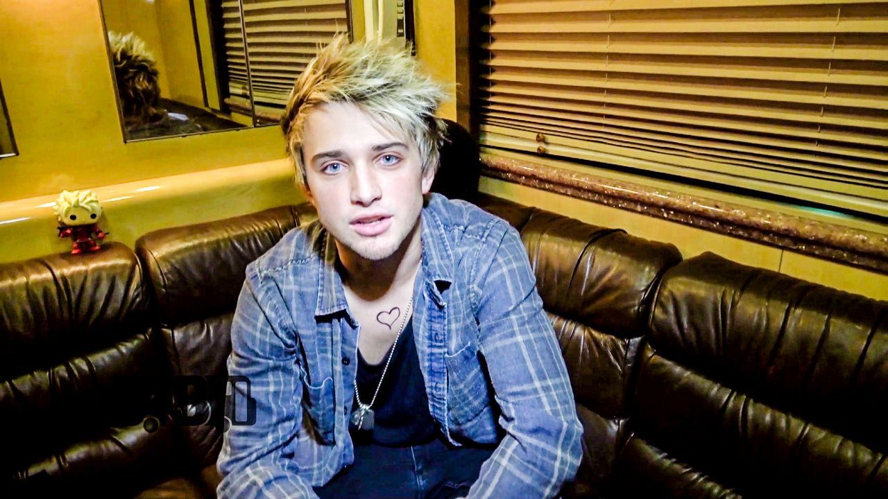 Dalton Rapattoni (from American Idol) – TOUR TIPS (Top 5) Ep. 681 [VIDEO]