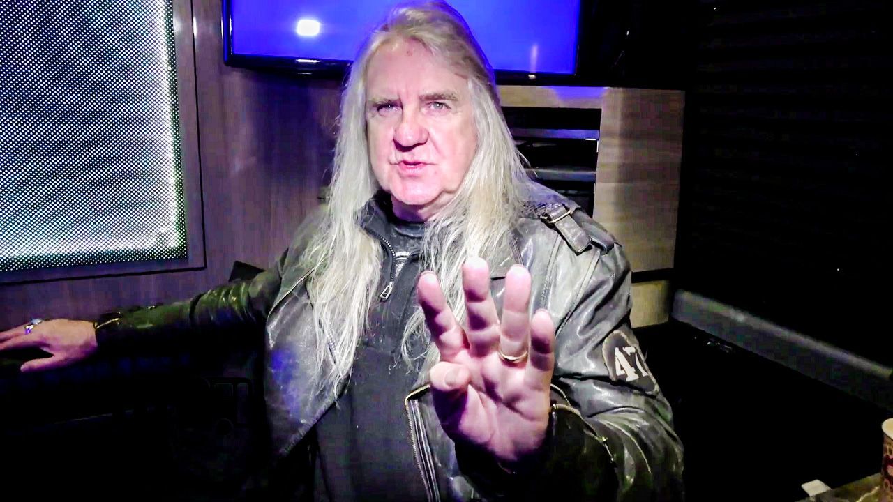 Saxon’s Biff Byford – TOUR TIPS (Top 5) Ep. 704 [VIDEO]