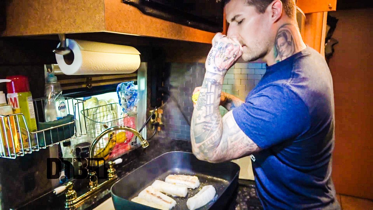 All That Remains Makes Fish w/ Avocado Rice & Spinach – COOKING AT 65MPH Ep. 28 [VIDEO]