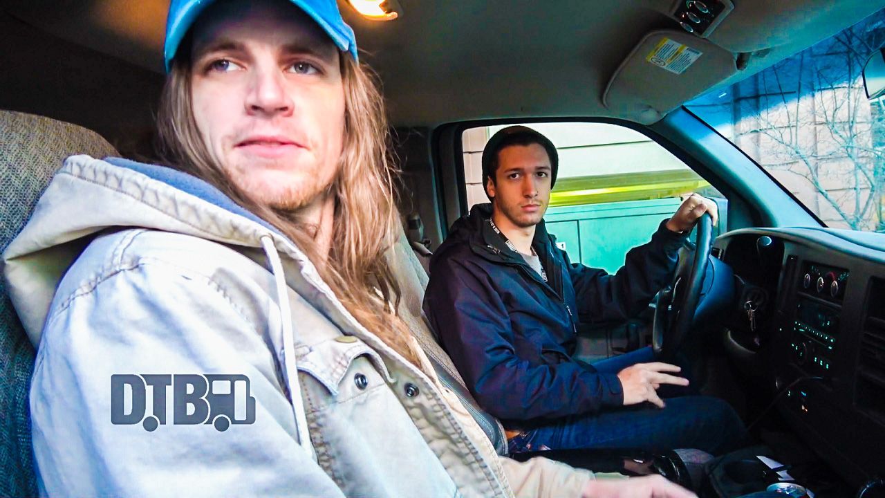 Invent Animate – BUS INVADERS Ep. 1178 [VIDEO]