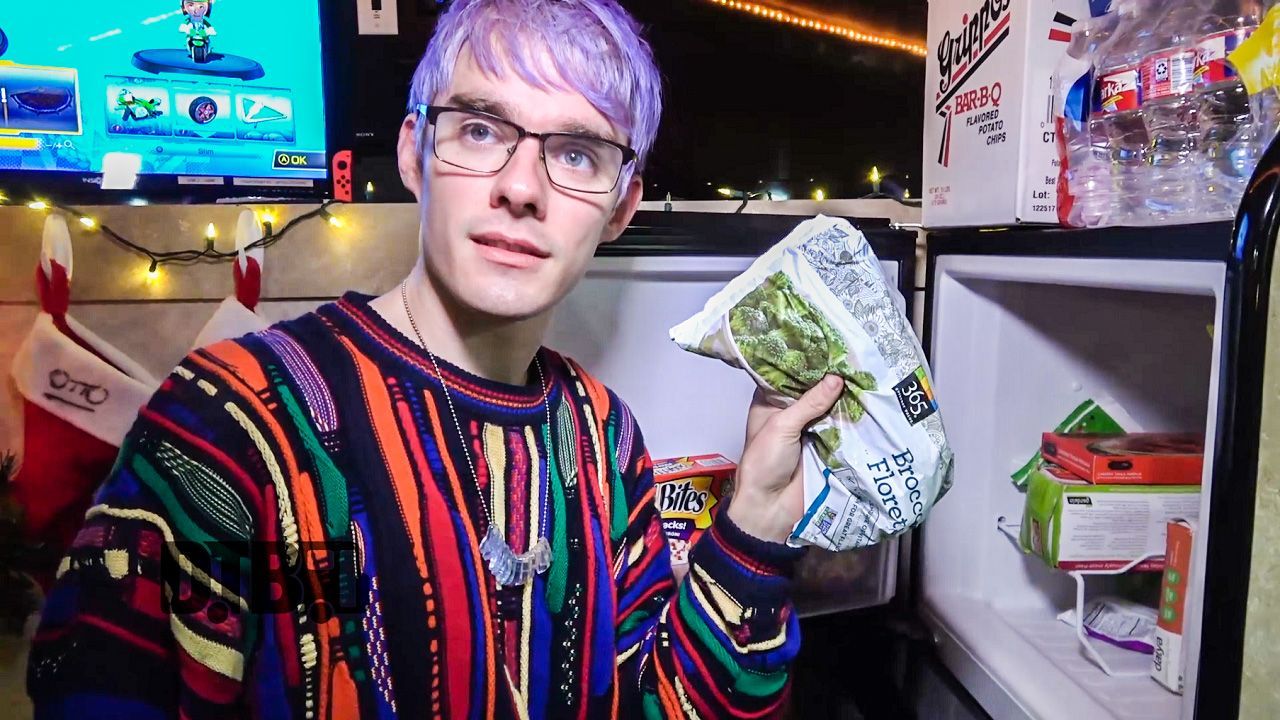 Waterparks – BUS INVADERS Ep. 1231 [VIDEO]