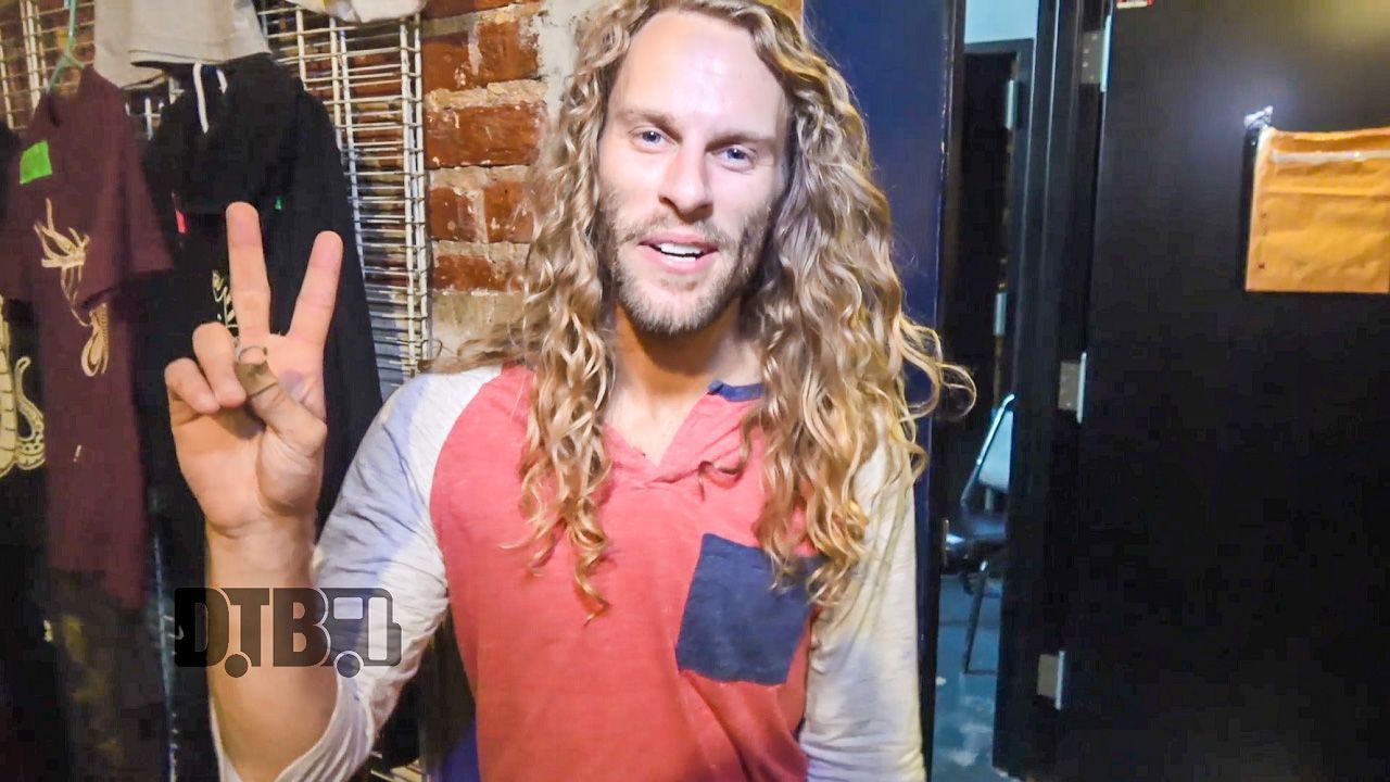 Toothgrinder – TOUR PRANKS Ep. 318 [VIDEO]