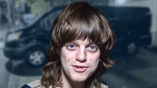 Fur - BUS INVADERS Ep. 1709 [VIDEO]