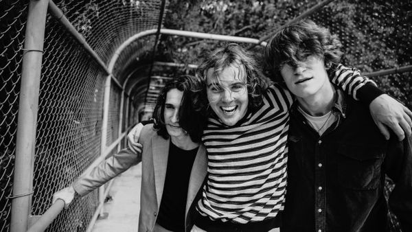 Cousin Simple - CRAZY TOUR STORIES