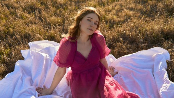 EMME - PRESHOW RITUALS