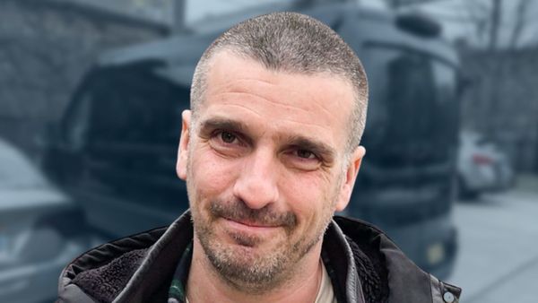 Gorod - BUS INVADERS Ep. 1741 [VIDEO]