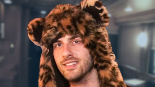 Borgore - BUS INVADERS (Revisited) Ep. 204 [VIDEO]