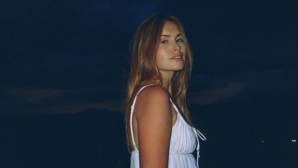 Madeline Megery - CRAZY TOUR STORIES