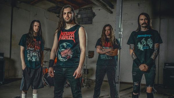 Intent - CRAZY TOUR STORIES