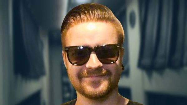 Memphis May Fire - BUS INVADERS (Revisited) Ep. 213 [VIDEO]