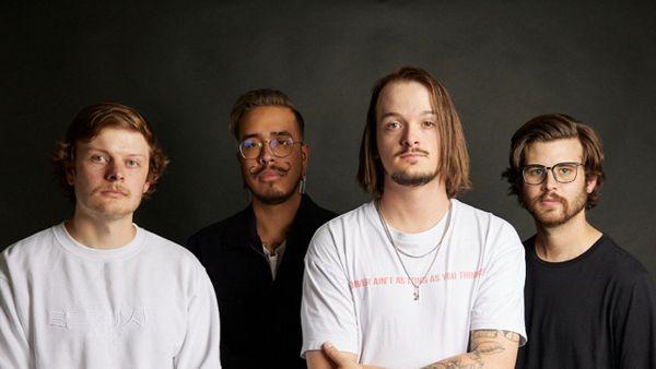 LONG/LAST - CRAZY TOUR STORIES