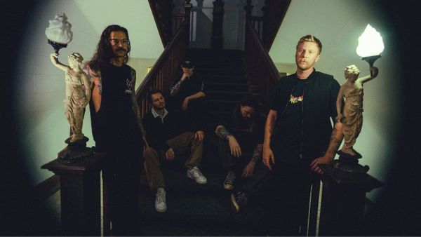 SAME PAINS - CRAZY TOUR STORIES