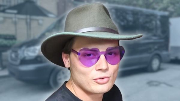 The Stews - BUS INVADERS Ep. 1816 [VIDEO]