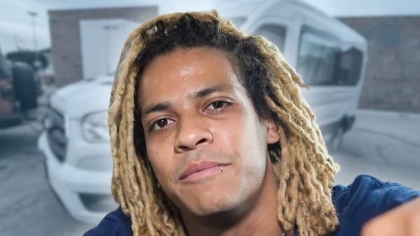 Garzi - BUS INVADERS Ep. 1847 [VIDEO]