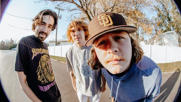 Keep Warm - CRAZY TOUR STORIES