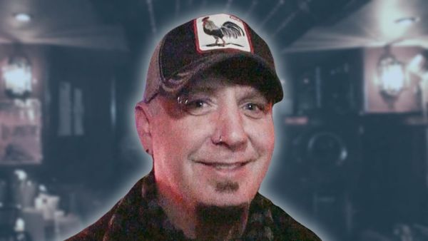 Hellyeah - BUS INVADERS (Revisited) Ep. 236 [VIDEO]