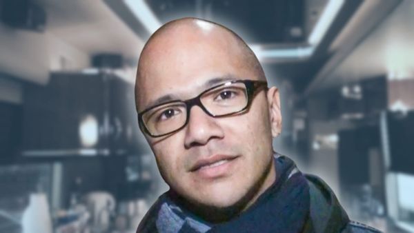 Danko Jones - BUS INVADERS (Revisited) Ep. 246 [VIDEO]