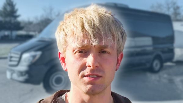 Elijah - BUS INVADERS Ep. 1919 [VIDEO]