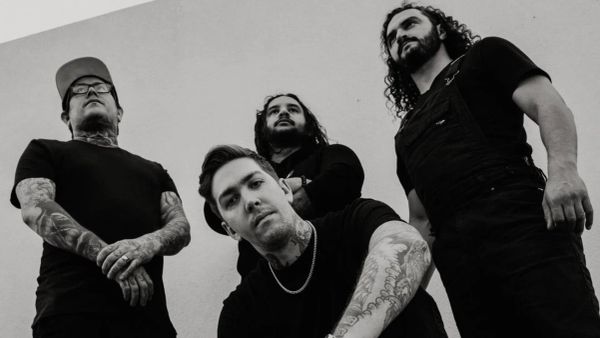Living Hollow - TOUR TIPS