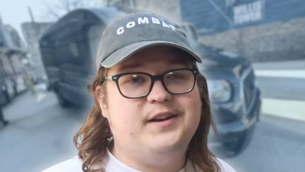 Ben Quad - BUS INVADERS Ep. 2050 [VIDEO]