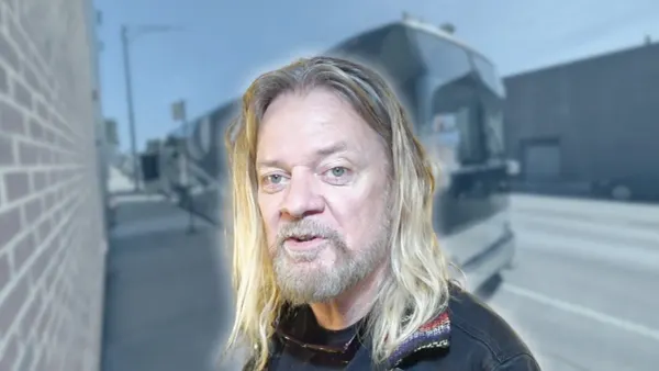 Corrosion of Conformity - BUS INVADERS Ep. 2215 [VIDEO]